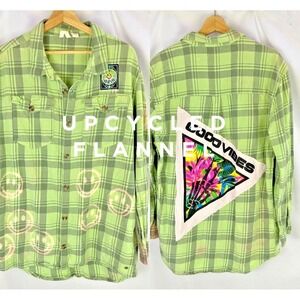 Roxy Good Vibes UPCYCLED Flannel XL Green Smiley Face Embroidered Patch Grunge